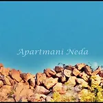 아파트 Neda 로고즈니차
