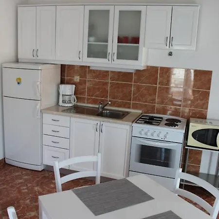 Neda Rogoznica (Sibenik-Knin)