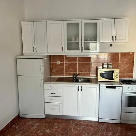 Neda Apartamento