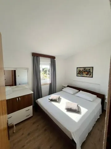 Apartman Neda Rogoznica (Sibenik-Knin)