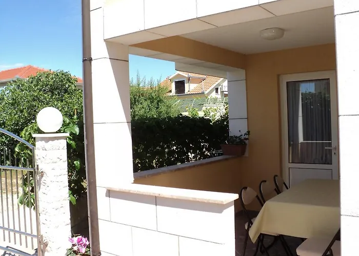 Apartman Neda Rogoznica (Sibenik-Knin)